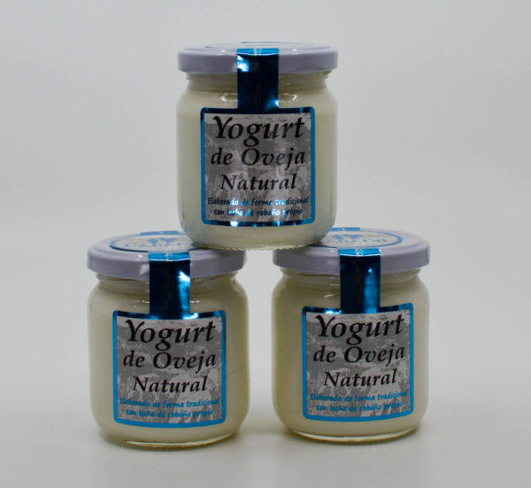 Pack Yogur Cabañil Artesanal disponible en QuesoQueso de Vanessa Cruz