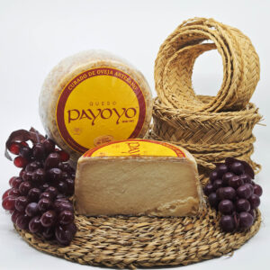 PAYOYO SALVADO TRIGO queso de leche pasteurizada de oveja andaluz disponible en QuesoQueso de Vanessa Cruz en Sevilla