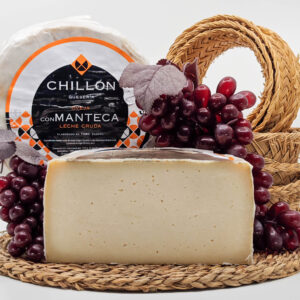 CHILLON CON MANTECA queso de leche cruda de oveja nacional disponible en QuesoQueso de Vanessa Cruz en Sevilla